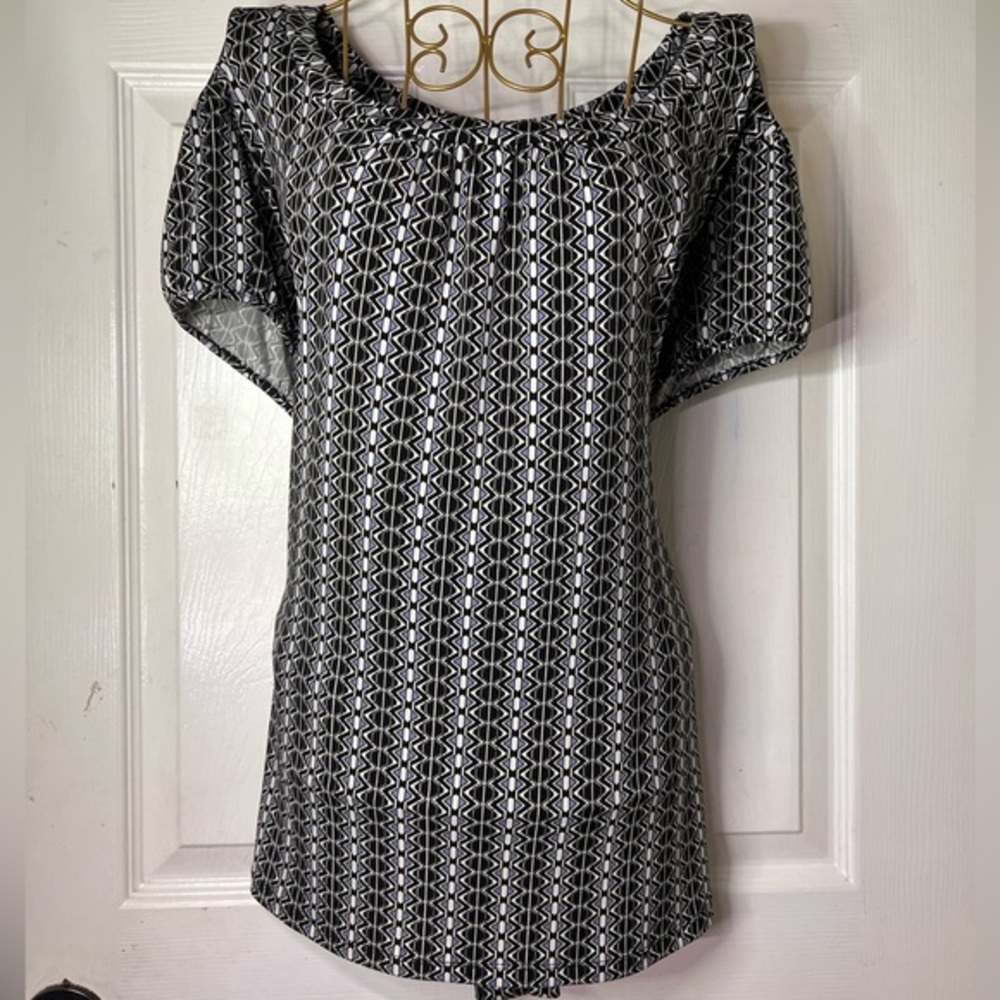 Worthington women’s stretch blouse with print